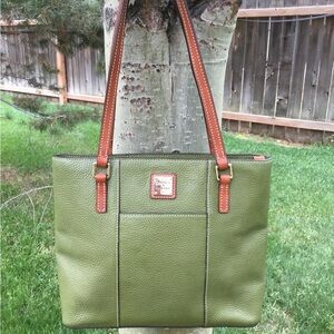 Dooney & Bourke bag